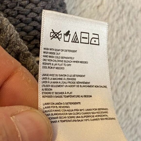 Roxy Women's Sweater Medium Striped Knit Gray & White Long Sleeve Scoop Neck - Picture 8 of 9